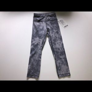 NWT Align Lululemon crop size 4